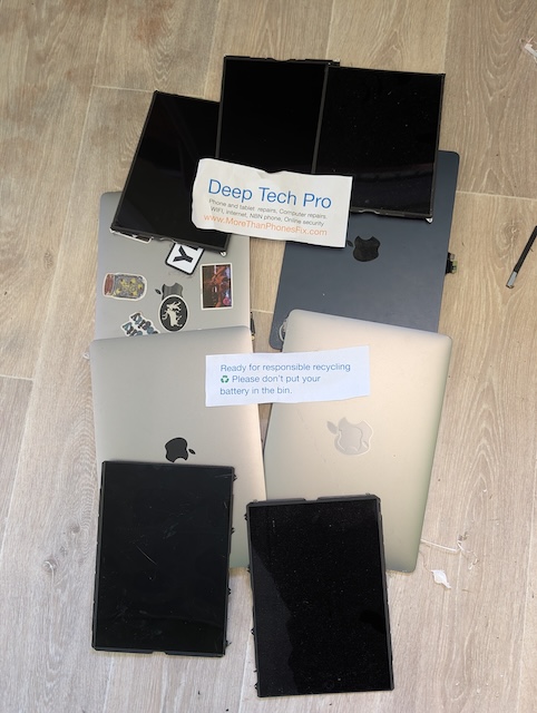 Professional phone screen replacement service